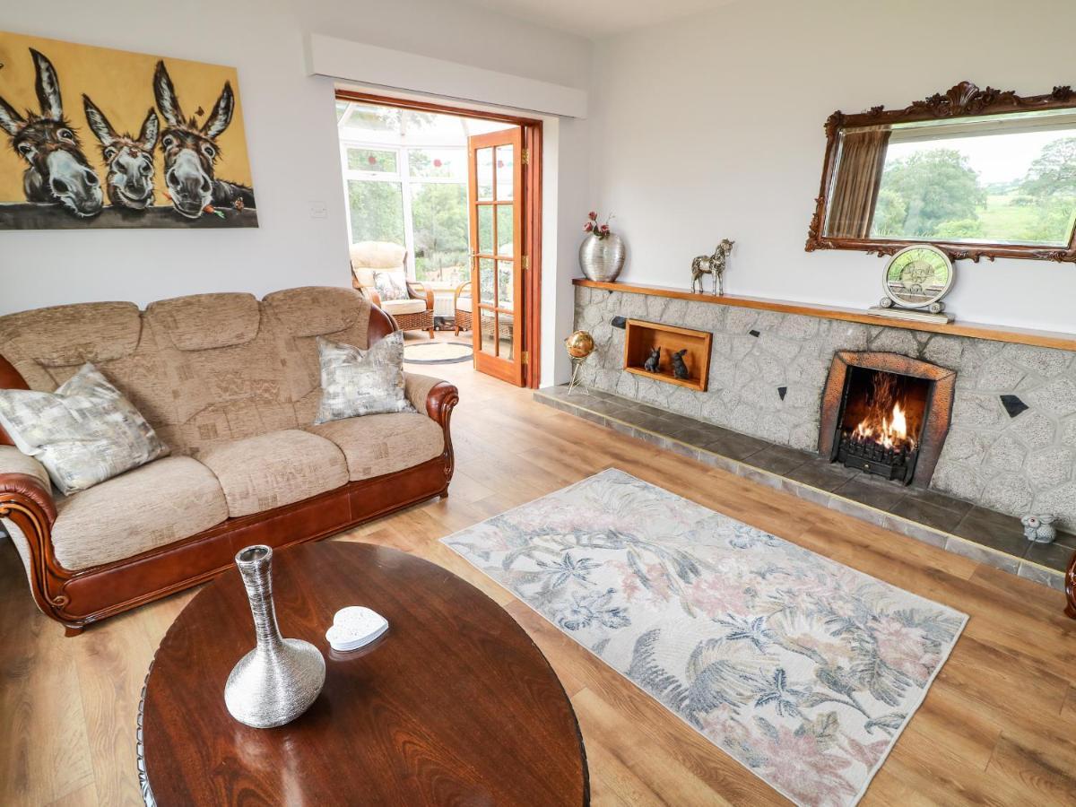Glebe Farm Cottage ニューリー エクステリア 写真