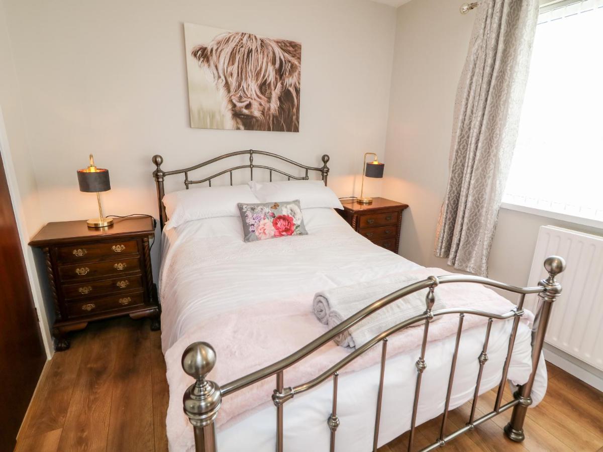 Glebe Farm Cottage ニューリー エクステリア 写真