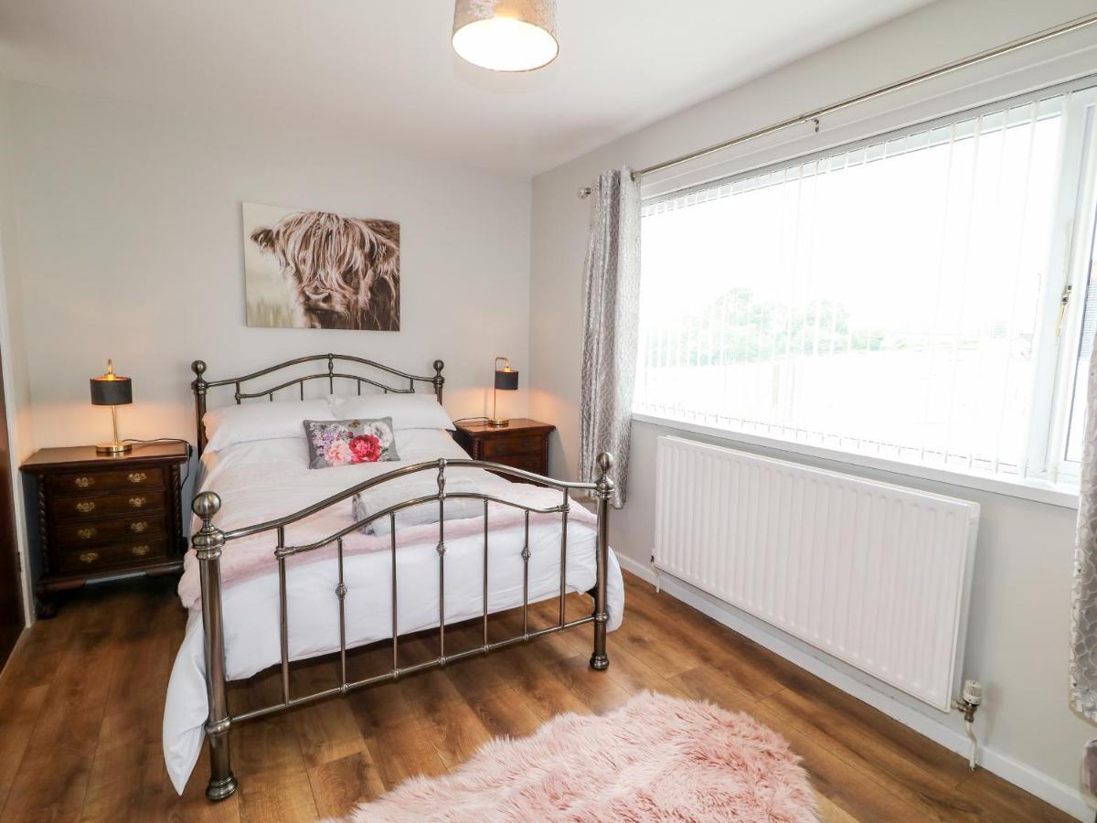 Glebe Farm Cottage ニューリー エクステリア 写真